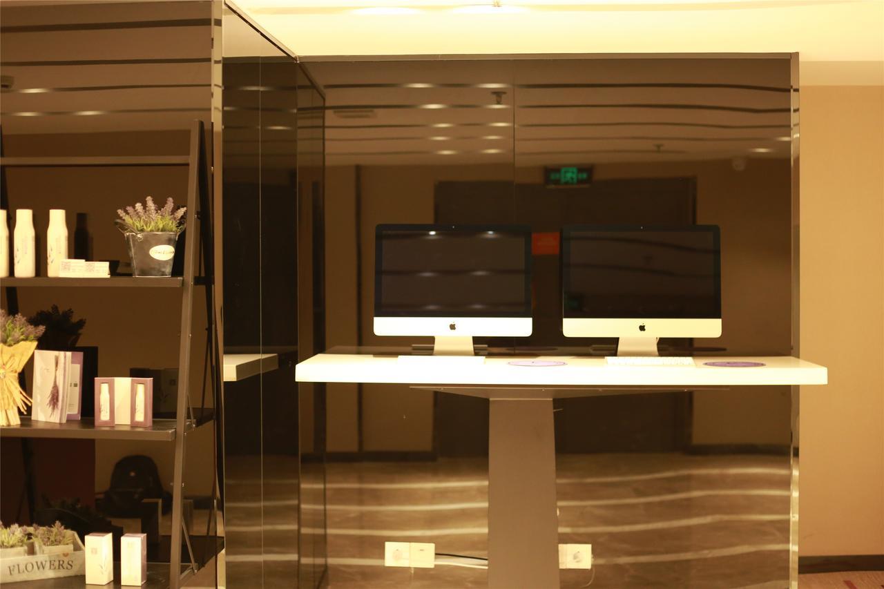 Lavande Hotel Baogang Avenue Guangbai Xinyi Branch Cantón Exterior foto