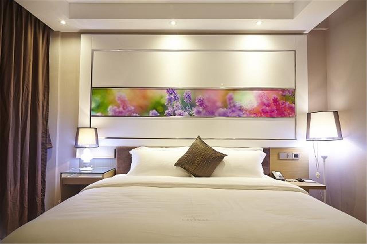 Lavande Hotel Baogang Avenue Guangbai Xinyi Branch Cantón Exterior foto